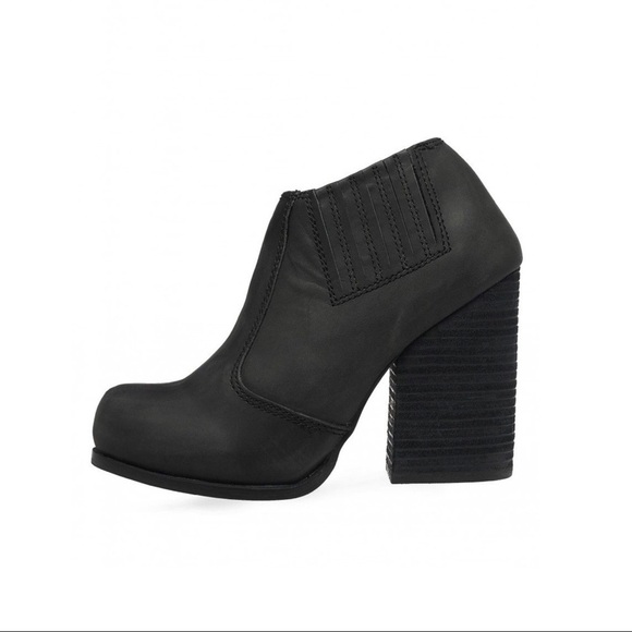 Jeffrey Campbell • Yorktown ankle bootie black washed leather chunky platform - Picture 3 of 12